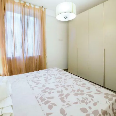 شقة Casa Martine 140s *
